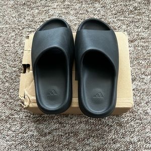 Adidas Yeezy Slide Onyx